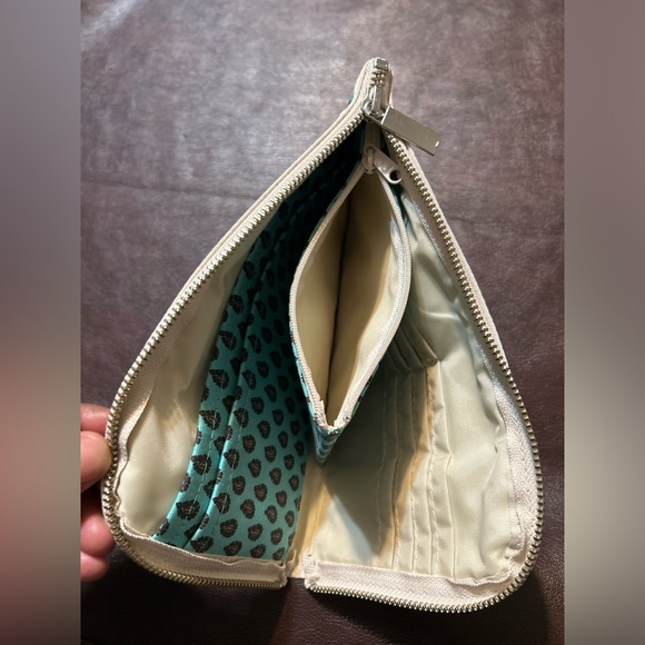 Soleado Vintage Nylon Tote Bags trimmed in leather - Picture 7 of 8